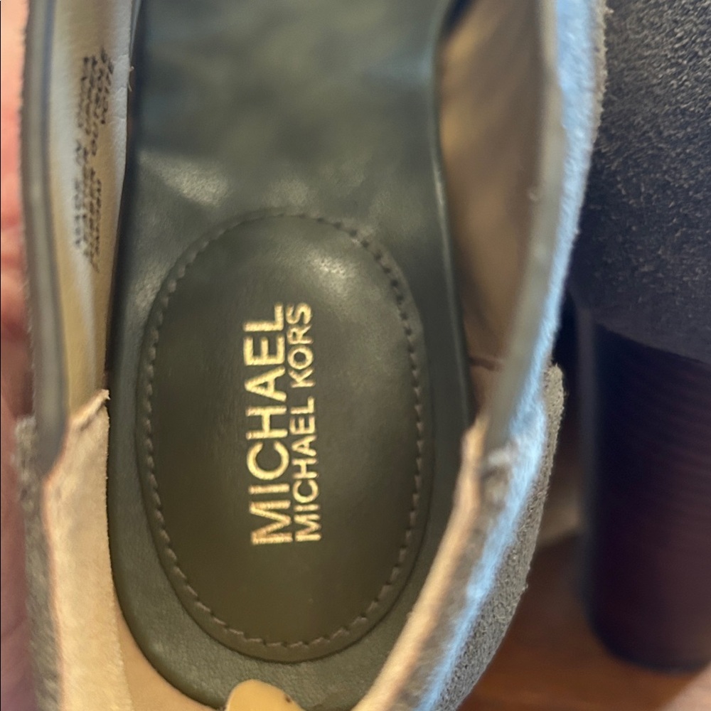 Michael Kors Taupe Suede Heeled Boots NWOT - Picture 9 of 11